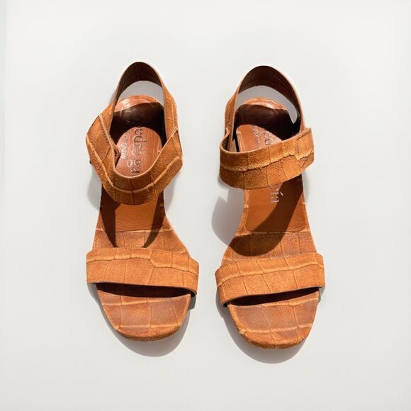 Pedro Garcia Brown Suede Block Heel Sandal Women’s Size 38.5 (US 8.5) - Picture 2 of 10
